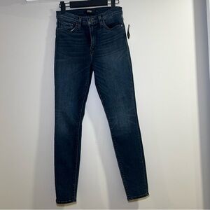 Women's Blue Jeans
